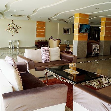 Wanasa Hotel Apartments Маскат Екстер'єр фото