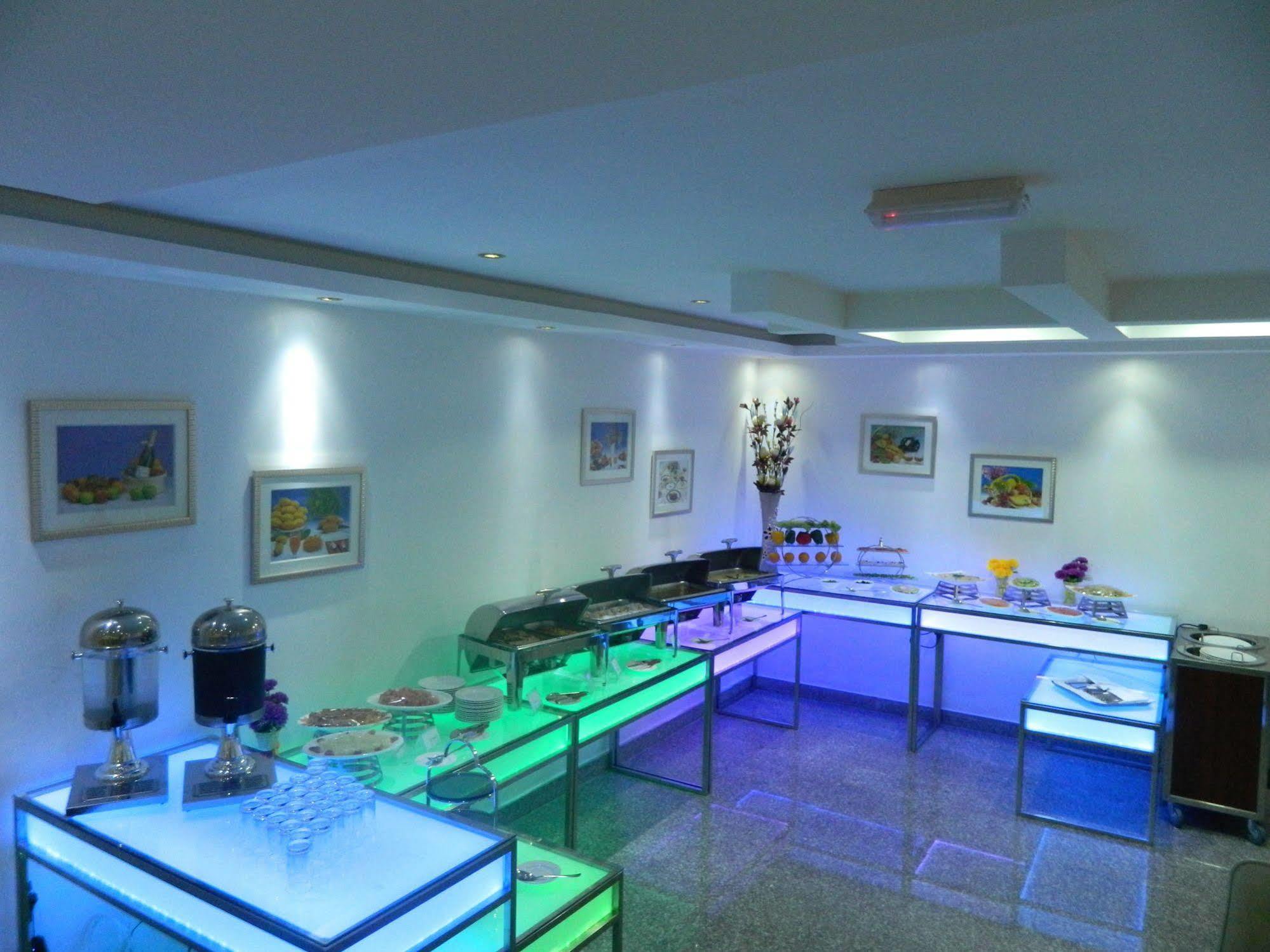 Wanasa Hotel Apartments Маскат Екстер'єр фото